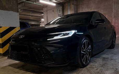 Toyota Camry, 2024 год, 4 500 000 рублей, 2 фотография