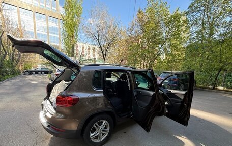 Volkswagen Tiguan I, 2015 год, 1 690 000 рублей, 3 фотография