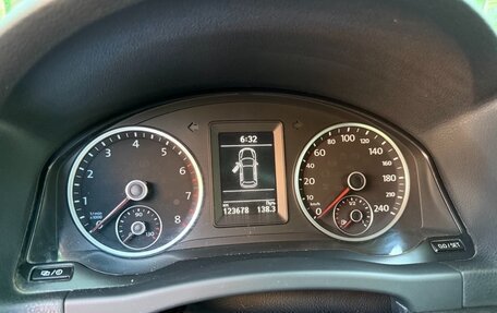 Volkswagen Tiguan I, 2015 год, 1 690 000 рублей, 7 фотография