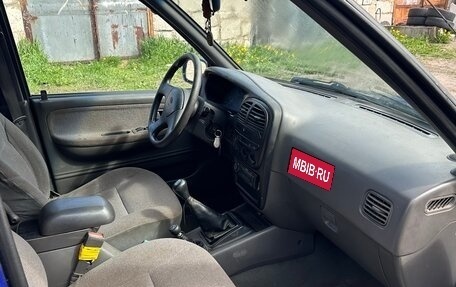 KIA Sportage IV рестайлинг, 2002 год, 200 000 рублей, 17 фотография
