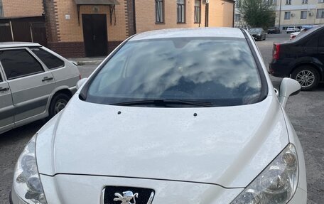 Peugeot 308 II, 2010 год, 485 000 рублей, 2 фотография
