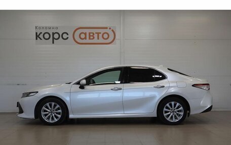 Toyota Camry, 2019 год, 2 219 000 рублей, 2 фотография