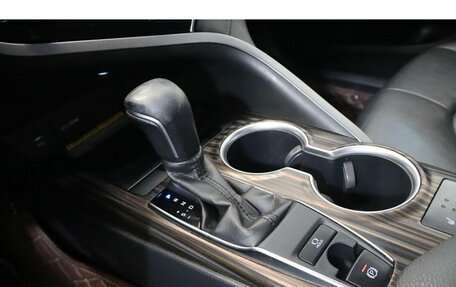 Toyota Camry, 2019 год, 2 219 000 рублей, 11 фотография