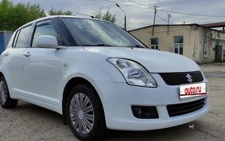 Suzuki Swift III, 2010 год, 720 000 рублей, 1 фотография
