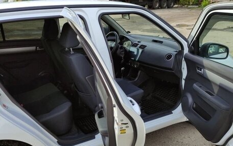 Suzuki Swift III, 2010 год, 720 000 рублей, 11 фотография