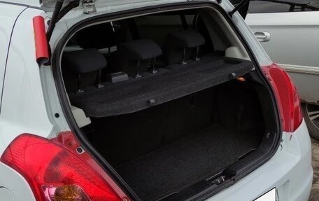Suzuki Swift III, 2010 год, 720 000 рублей, 27 фотография