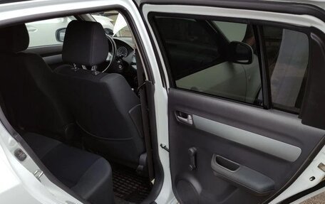 Suzuki Swift III, 2010 год, 720 000 рублей, 25 фотография