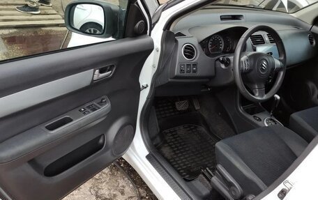 Suzuki Swift III, 2010 год, 720 000 рублей, 33 фотография