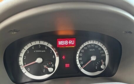 KIA Rio II, 2006 год, 600 000 рублей, 10 фотография