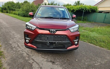 Toyota Raize I, 2021 год, 1 976 000 рублей, 3 фотография