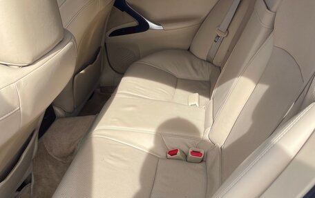 Lexus IS II рестайлинг 2, 2006 год, 1 300 000 рублей, 13 фотография
