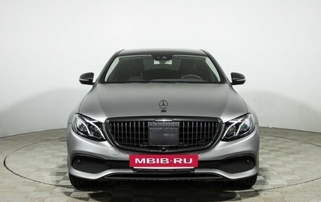 Mercedes-Benz E-Класс, 2016 год, 1 899 585 рублей, 2 фотография