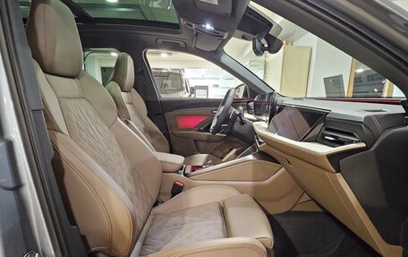 Audi Q5, 2026 год, 6 388 000 рублей, 13 фотография
