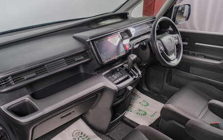 Honda Stepwgn IV, 2019 год, 2 589 000 рублей, 15 фотография