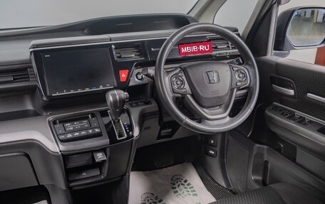 Honda Stepwgn IV, 2019 год, 2 589 000 рублей, 9 фотография