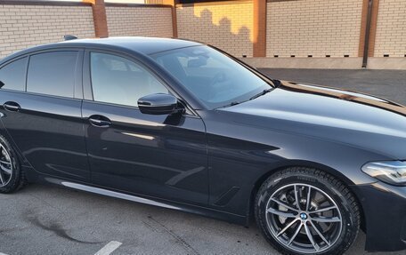 BMW 5 серия, 2021 год, 4 800 000 рублей, 3 фотография