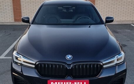 BMW 5 серия, 2021 год, 4 800 000 рублей, 2 фотография