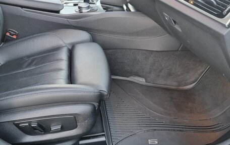 BMW 5 серия, 2021 год, 4 800 000 рублей, 28 фотография