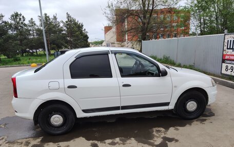 Renault Logan I, 2015 год, 425 000 рублей, 2 фотография