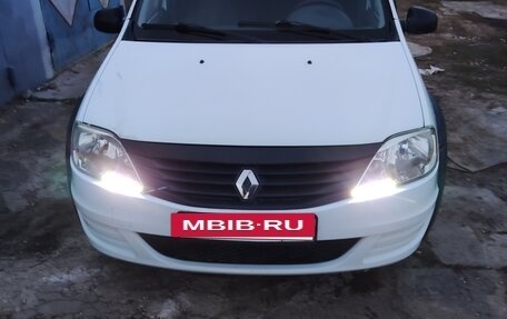 Renault Logan I, 2015 год, 425 000 рублей, 3 фотография