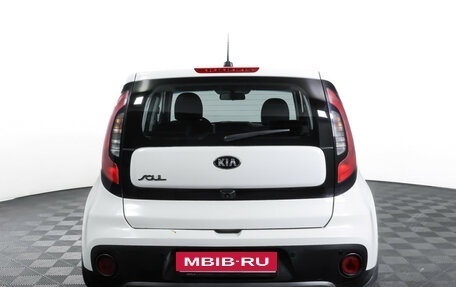 KIA Soul II рестайлинг, 2019 год, 1 690 000 рублей, 6 фотография