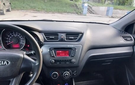 KIA Rio III рестайлинг, 2014 год, 630 000 рублей, 10 фотография