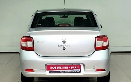 Renault Logan II, 2018 год, 680 000 рублей, 3 фотография