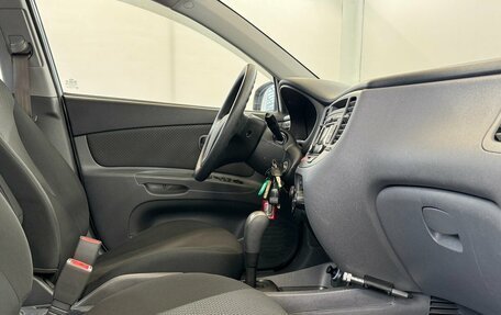 KIA Rio II, 2009 год, 790 000 рублей, 11 фотография