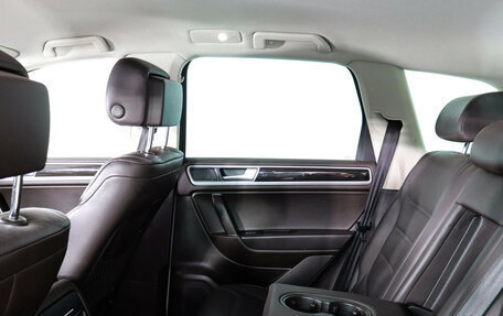 Volkswagen Touareg III, 2016 год, 3 299 000 рублей, 12 фотография
