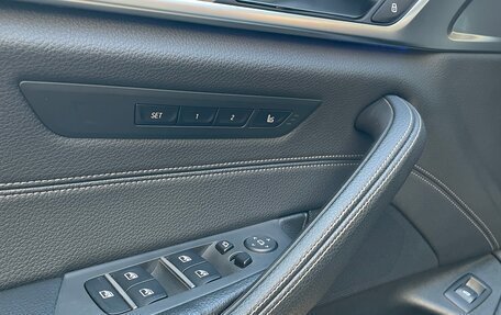 BMW 5 серия, 2018 год, 4 900 000 рублей, 14 фотография