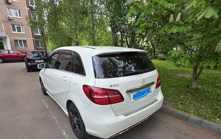 Mercedes-Benz B-Класс, 2018 год, 1 950 000 рублей, 2 фотография