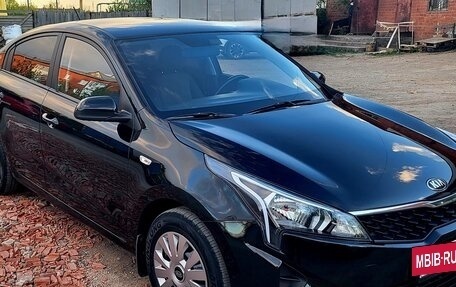 KIA Rio IV, 2021 год, 1 550 000 рублей, 3 фотография