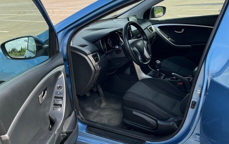 Hyundai i30 II рестайлинг, 2012 год, 800 000 рублей, 8 фотография