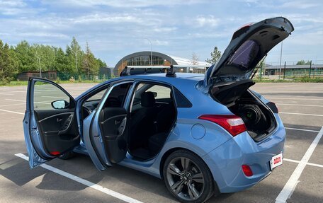 Hyundai i30 II рестайлинг, 2012 год, 800 000 рублей, 10 фотография