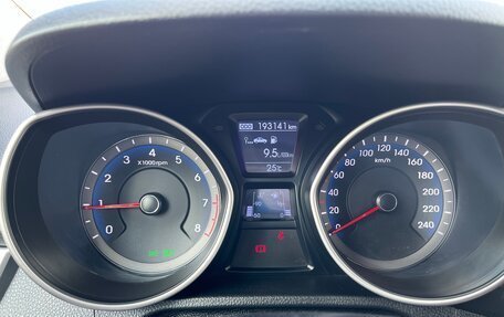 Hyundai i30 II рестайлинг, 2012 год, 800 000 рублей, 16 фотография
