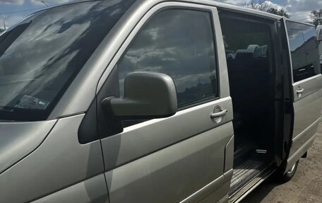 Volkswagen Multivan T5, 2008 год, 2 100 000 рублей, 2 фотография