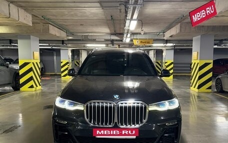 BMW X7, 2019 год, 6 490 000 рублей, 2 фотография