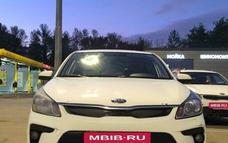 KIA Rio IV, 2019 год, 790 000 рублей, 2 фотография