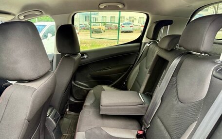 Peugeot 308 II, 2011 год, 650 000 рублей, 18 фотография
