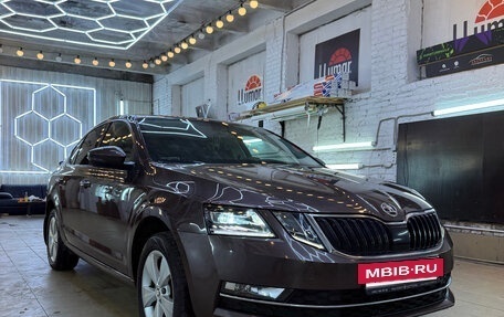 Skoda Octavia, 2018 год, 2 000 000 рублей, 3 фотография