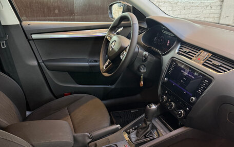 Skoda Octavia, 2018 год, 2 000 000 рублей, 16 фотография