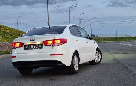 KIA Rio III рестайлинг, 2016 год, 990 000 рублей, 4 фотография