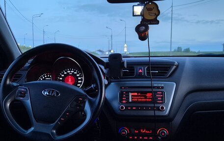 KIA Rio III рестайлинг, 2016 год, 990 000 рублей, 17 фотография
