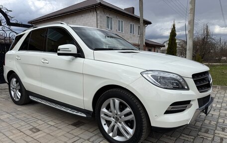 Mercedes-Benz M-Класс, 2012 год, 2 270 000 рублей, 3 фотография