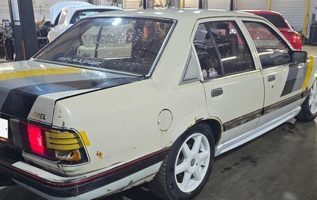 Opel Rekord E, 1984 год, 150 000 рублей, 7 фотография