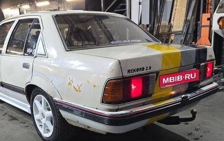 Opel Rekord E, 1984 год, 150 000 рублей, 8 фотография