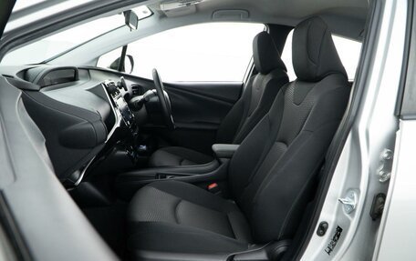 Toyota Prius IV XW50, 2021 год, 1 997 434 рублей, 9 фотография