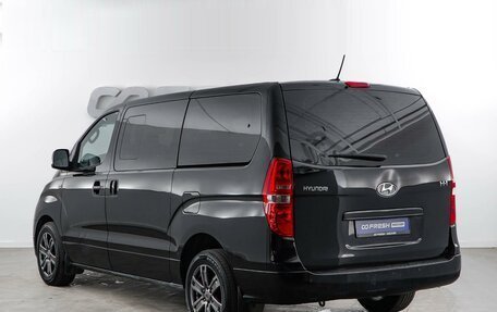 Hyundai H-1 II рестайлинг, 2016 год, 1 949 050 рублей, 2 фотография