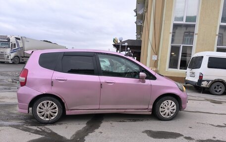Honda Fit III, 2002 год, 315 000 рублей, 4 фотография