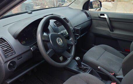 Volkswagen Polo IV рестайлинг, 2003 год, 380 000 рублей, 6 фотография